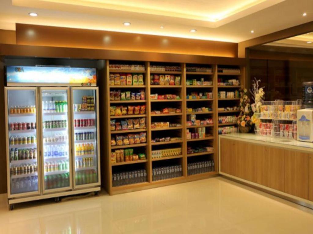 Grand Citihub Hotel @Kartini Μπαντάρ Λαμπούνγκ Εξωτερικό φωτογραφία